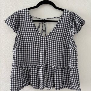 Abercrombie and Fitch Navy and White Gingham Women's Top